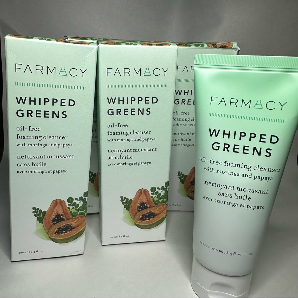 Farmacy Whipped Greens Cleanser Moringa And Papaya